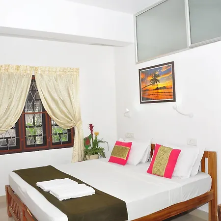 Lazar Residency Homestay Kochi Exterior photo