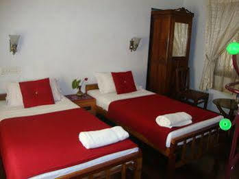 Lazar Residency * Kochi