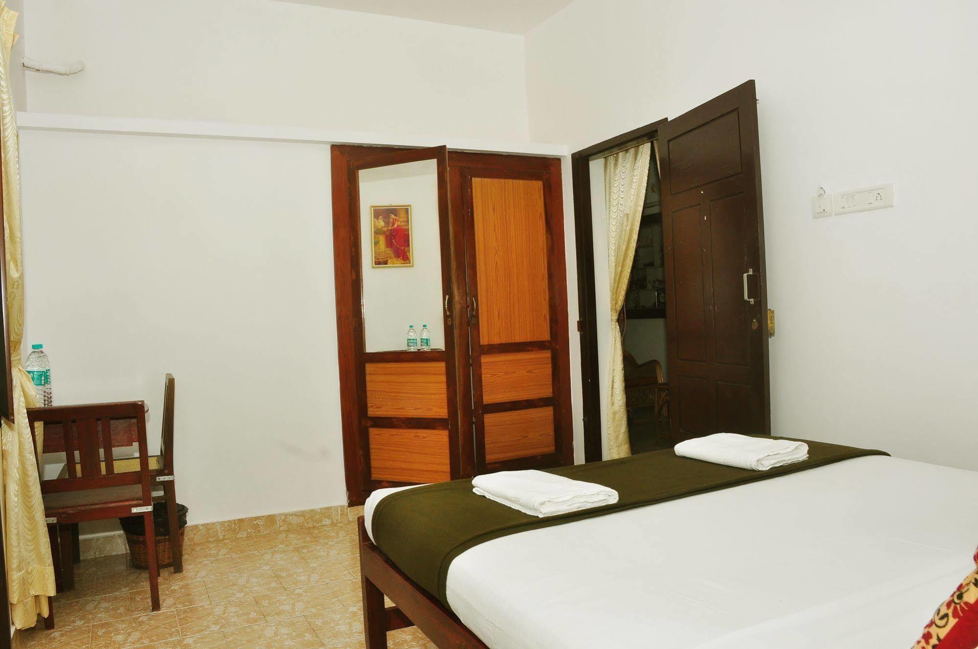 Lazar Residency *